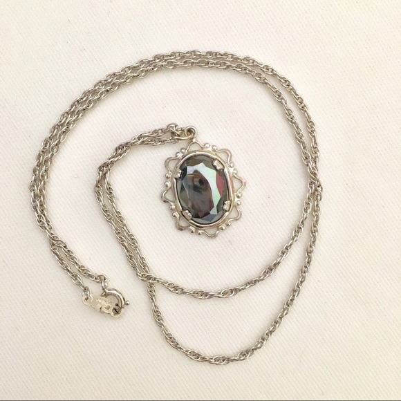 Jewelry - Black Pendant Necklace